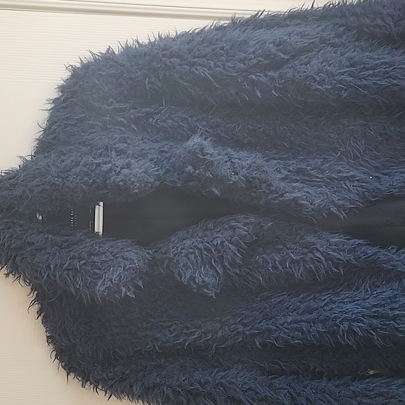 Zara Deep Blue Teddy Jacket - Picture 2 of 6